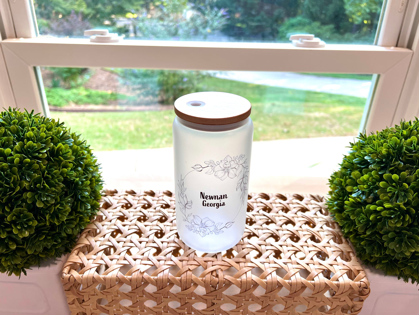 Personalized Frosted Glass Tumbler – Elegant Floral Motif with Your Chosen City and State